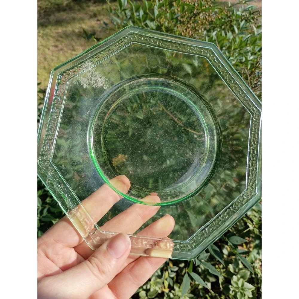 Uranium Green Glower 7 Inch Plate Small Chip Federal Glass?